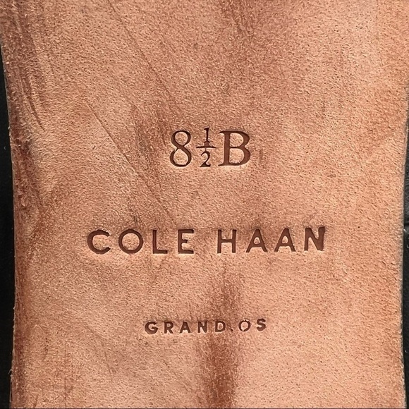 Cole Haan Black Leather Heels Size 8 1/2 Women's - Picture 2 of 8